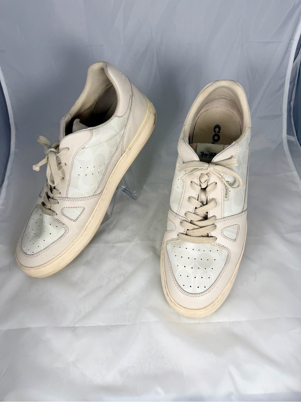 Coach Men's Low-Top Sneakers in Cream and pale pink